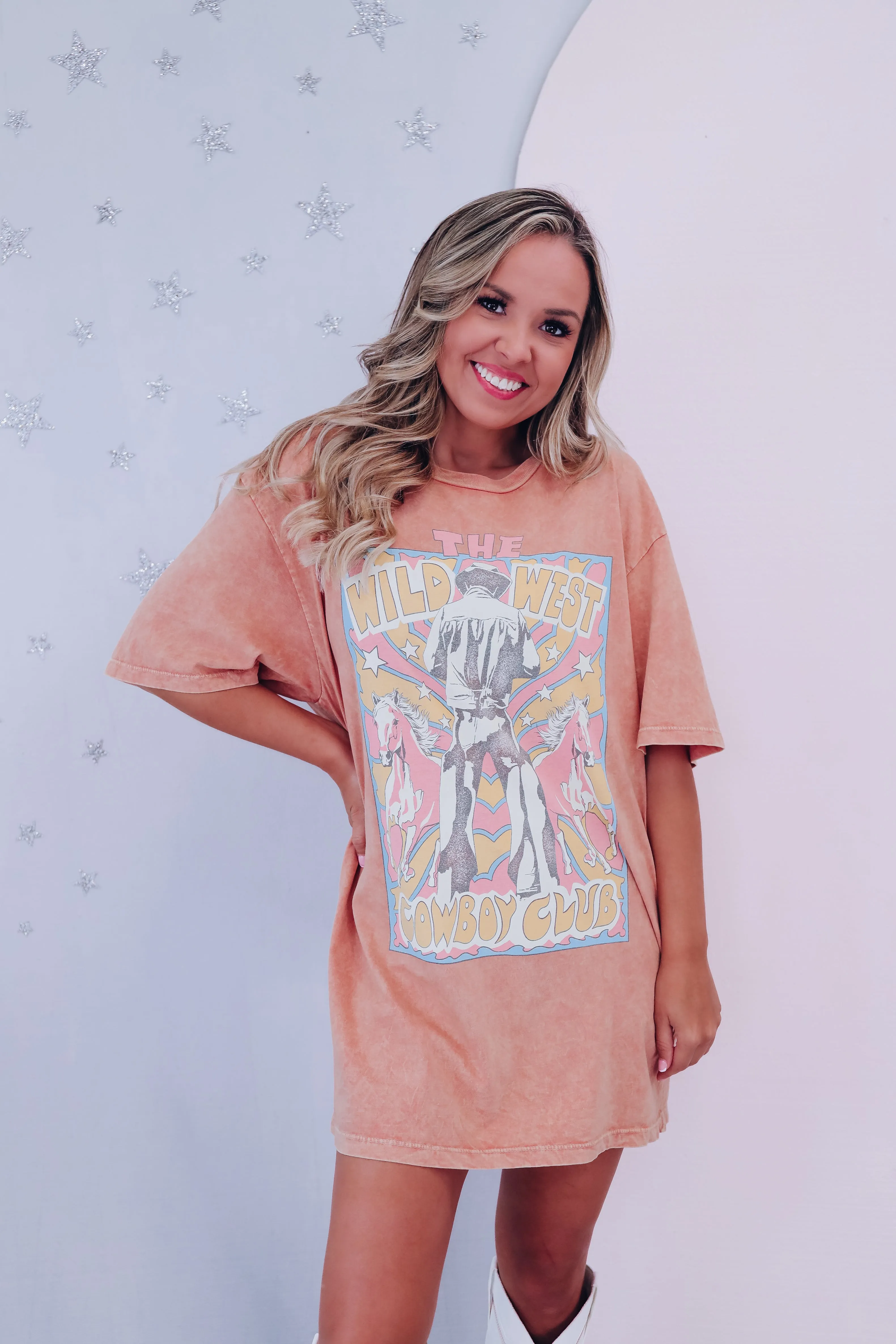 Cowboy Club Wild West Graphic Tee - Rust