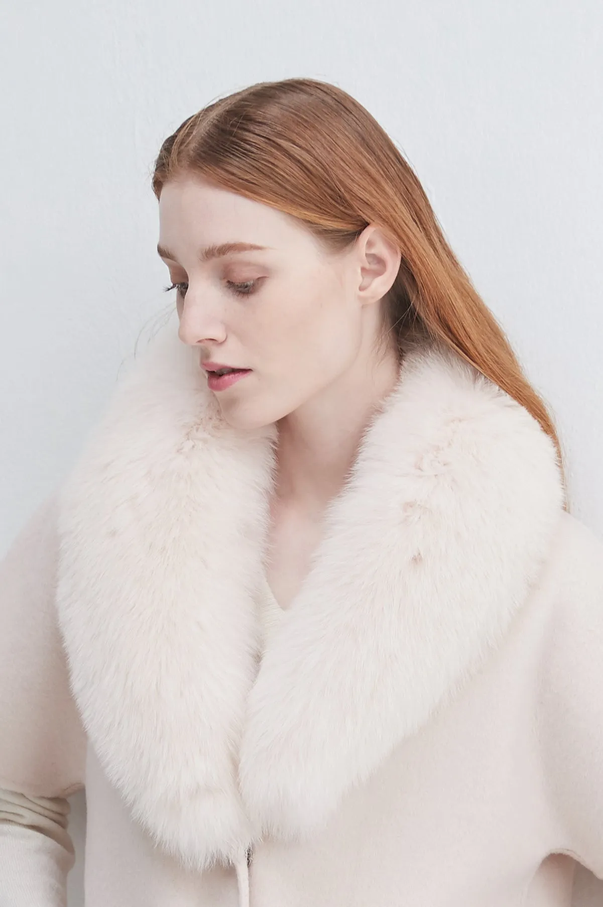 Short-sleeve Jacket with Fur Collar