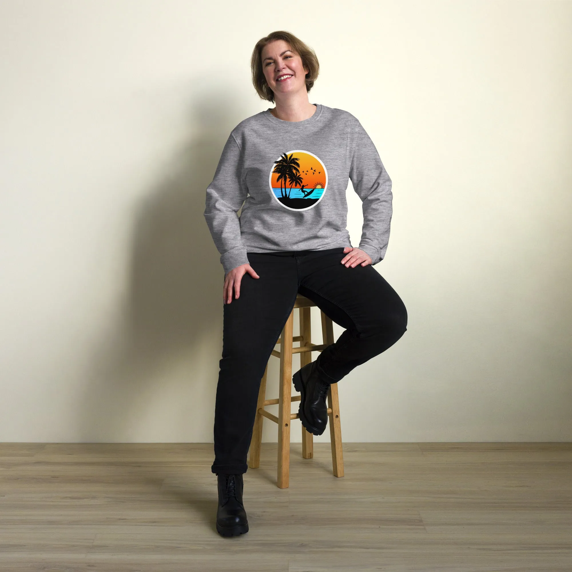 Sunset Surfing Vintage Graphic Women Organic Sweatshirt