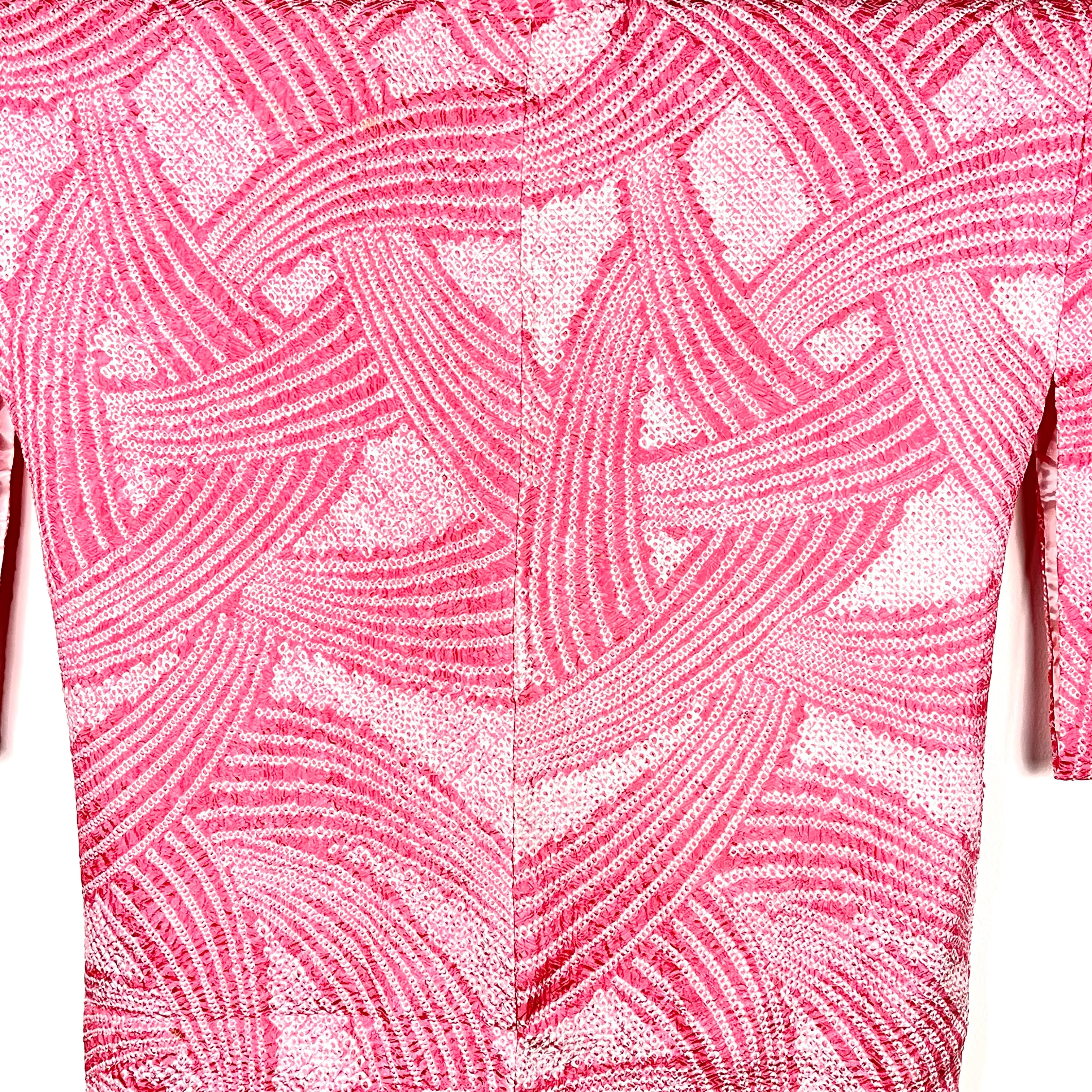 Vintage Japanese Silk Haori Coat in Shibori Tie-dye Pink Weave pattern 28"L