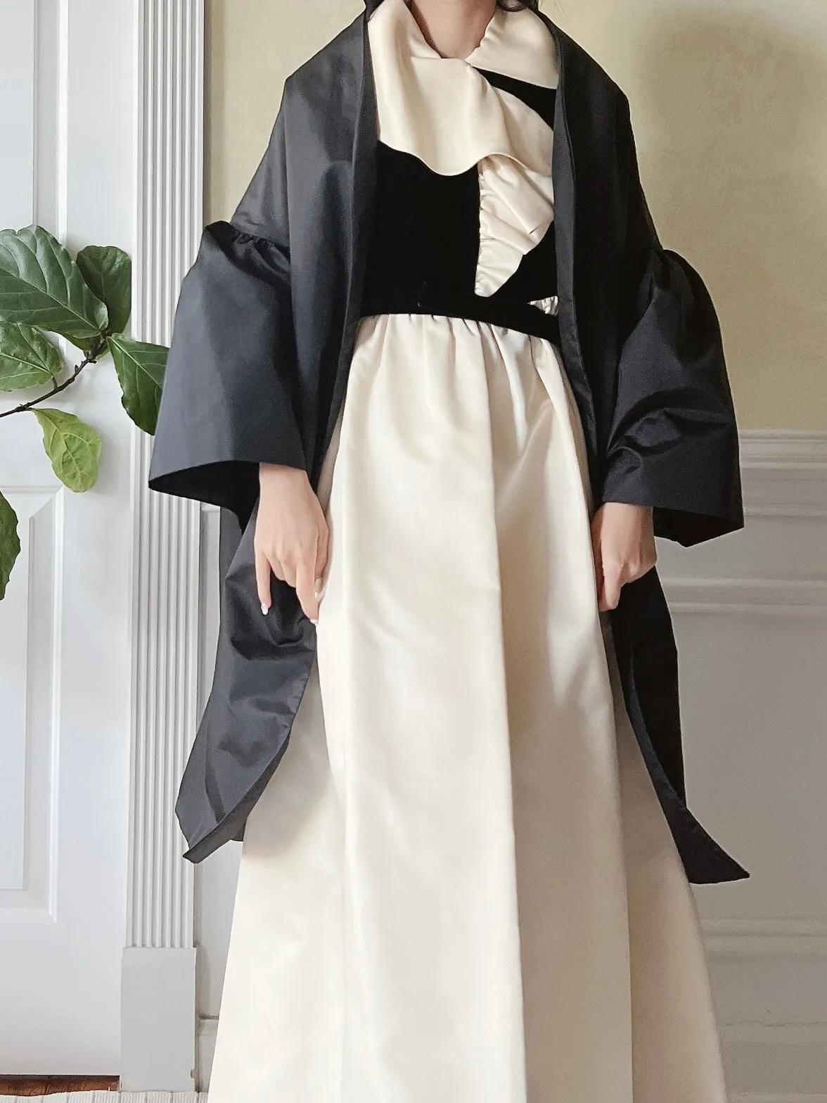 Vintage Silk Taffeta Opera Coat - OSFM