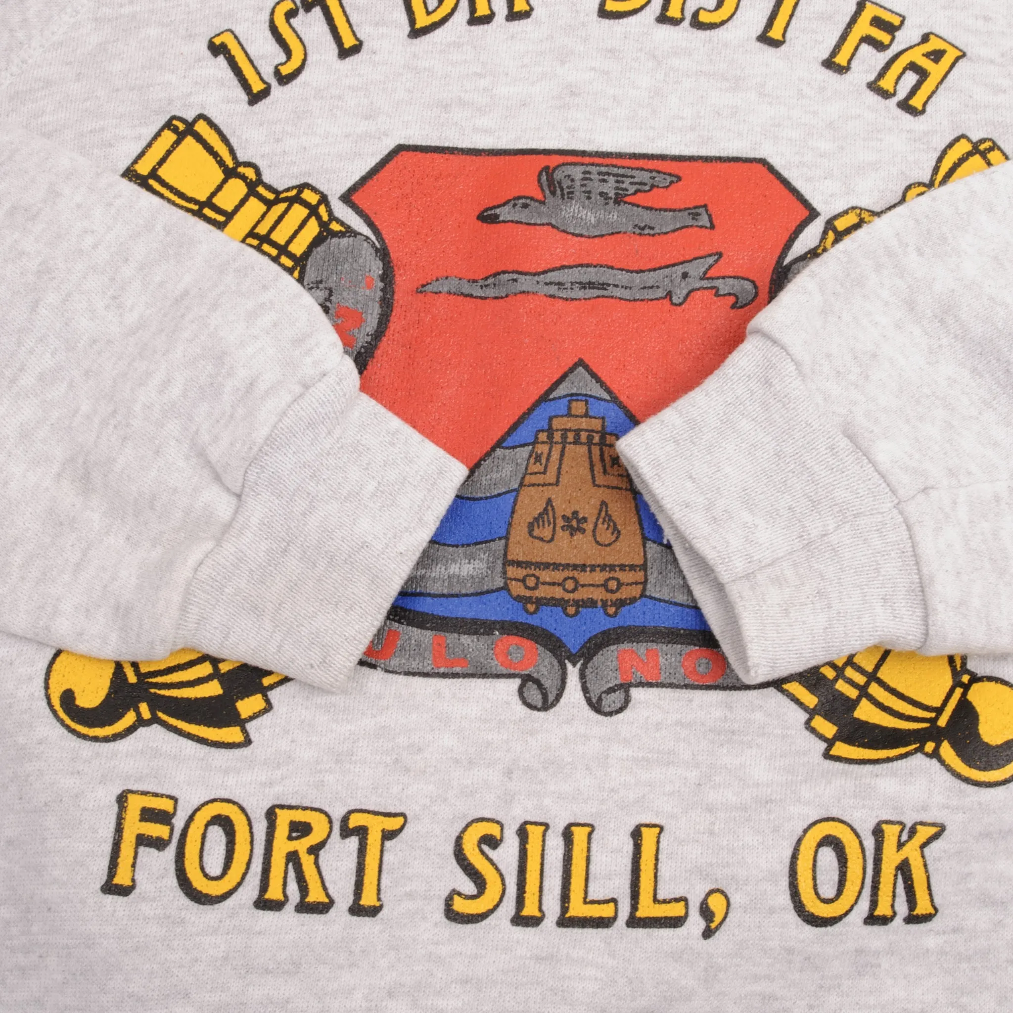 VINTAGE US ARMY 1ST BN 31TH FA FORT STILL OK SWEATSHIRT 1990S XL MADE IN USA