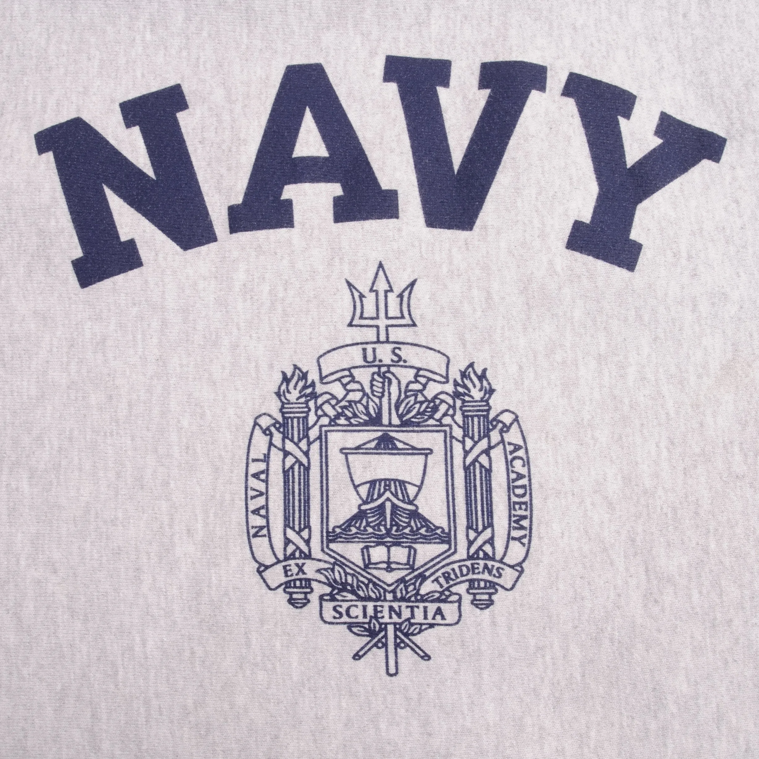 VINTAGE USN US NAVY HEAVYWEIGHT SWEATSHIRT SIZE MEDIUM MADE IN USA